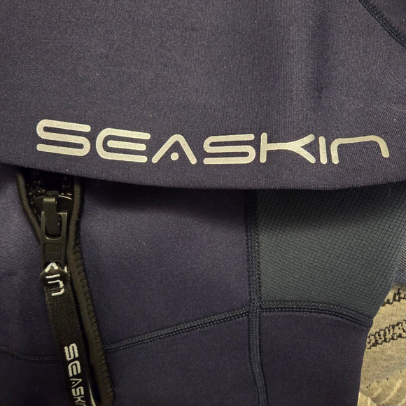 Men's SEASKIN Navy & Gray Rash Guard L - Picture 5 of 8